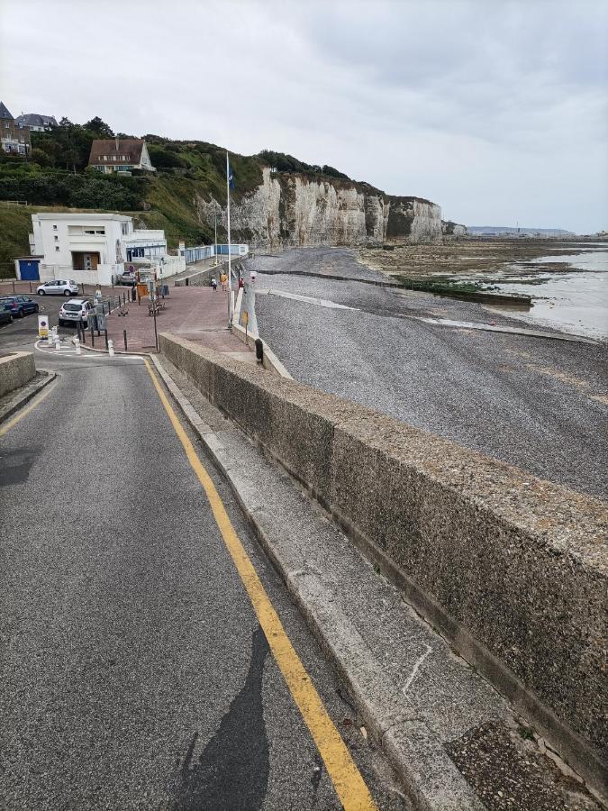 Agreable Maison 3* En Bord De Mer Dieppe Bagian luar foto