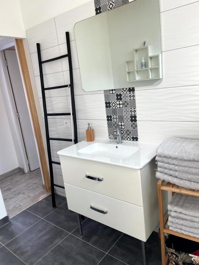 Agreable Maison 3* En Bord De Mer Dieppe Bagian luar foto
