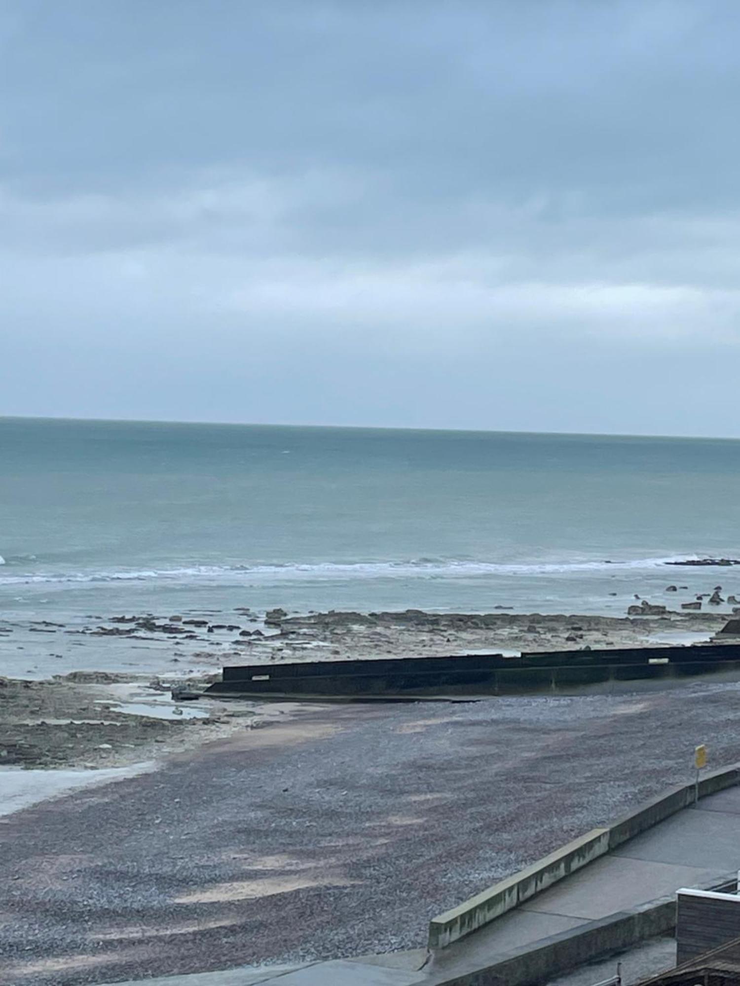 Agreable Maison 3* En Bord De Mer Dieppe Bagian luar foto