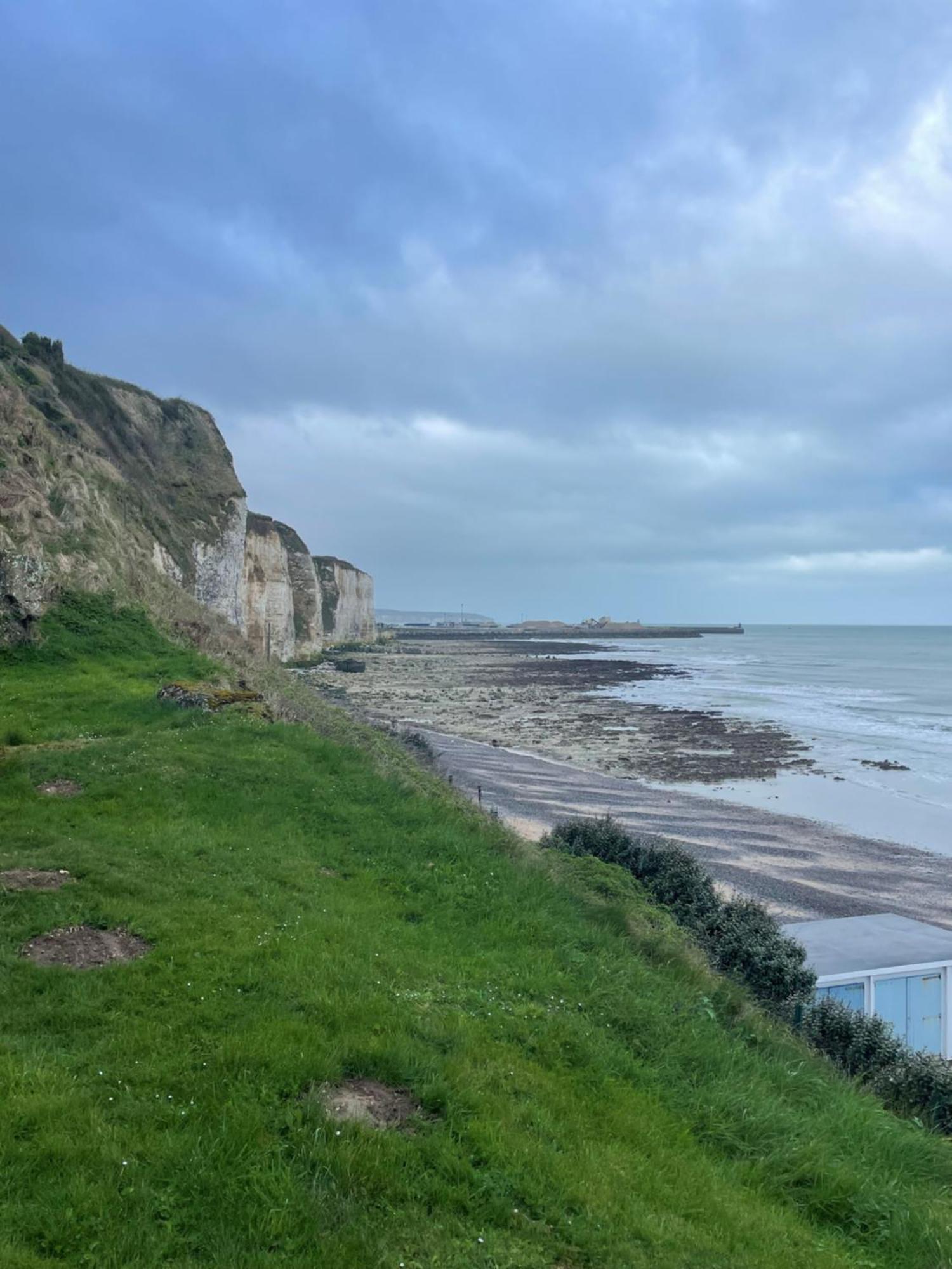 Agreable Maison 3* En Bord De Mer Dieppe Bagian luar foto